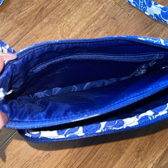 Vera Bradley bag cobalt tile adjustable purse - Picture 3 of 5